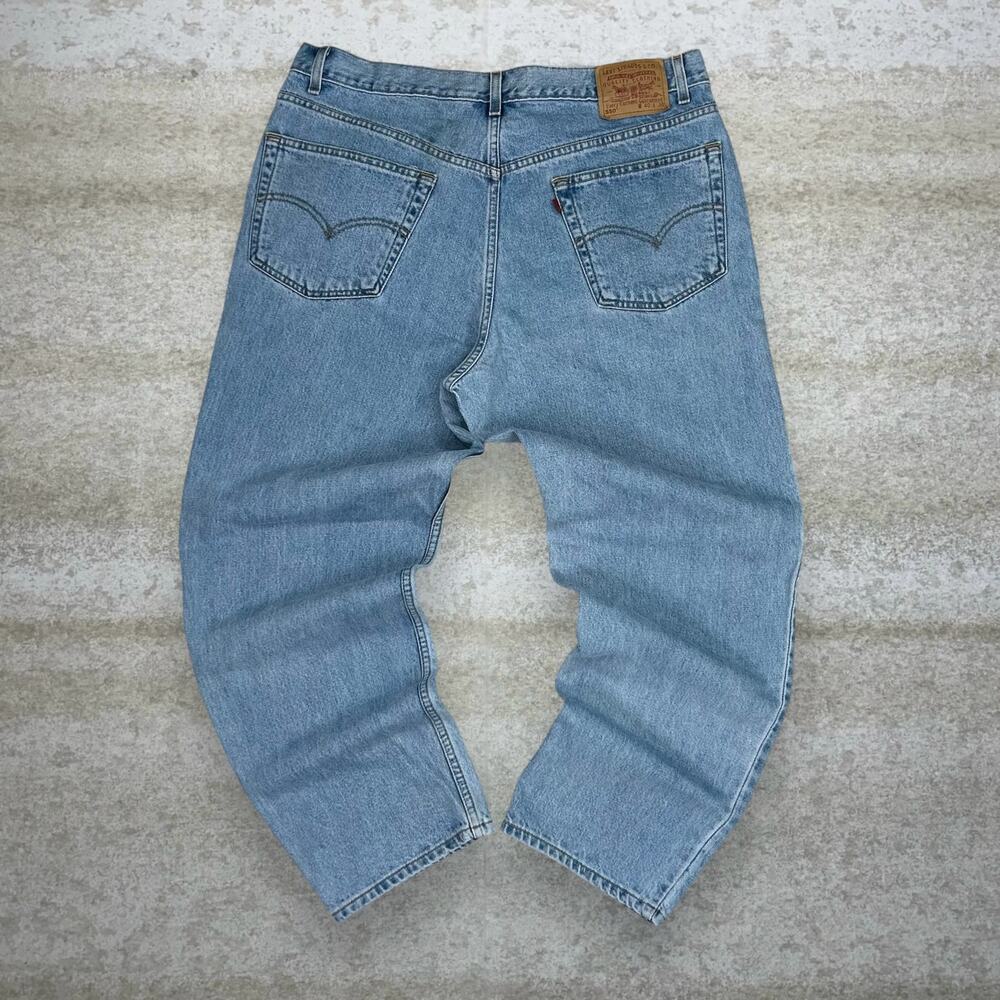 Vintage 90s Levis Jeans 550 40x30 Relaxed Fit Light Wash Denim Paper Tag Cotton